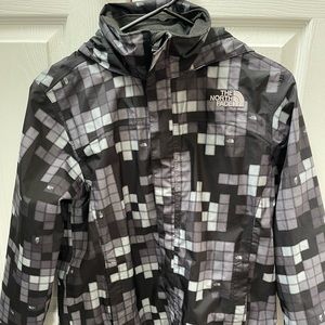 The North Face Boys Rain Shell Jacket Size Large (14/16) Black/Grey
